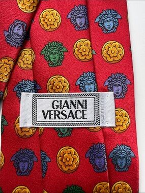 Vintage Gianni Versace Medusa Silk Tie Made in Italy